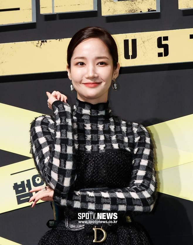 ▲ 이탈리아 밀라노 패션위크를 다녀온 배우 박민영. ⓒ한희재 기자