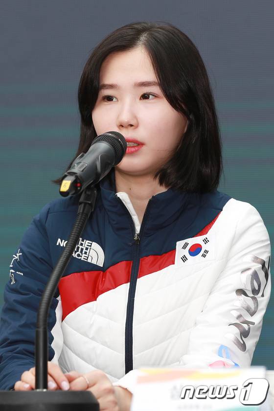 2018 평창 동계올림픽 쇼트트랙 여자 계주에서 금메달을 거머쥔 김예진(21)이 SNS를 통해 은퇴하겠다고 밝혔다. /사진=뉴스1