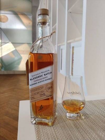 조니워커 블렌더스 배치 에스프레소 로스트(JOHNNIE WALKER BLENDERS’ BATCH ESPRESSO ROAST). [사진 김창수]