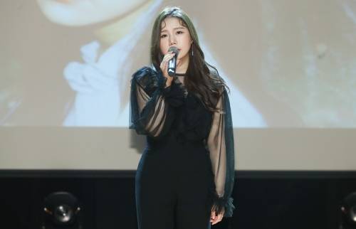 가수 송하예. 연합뉴스.