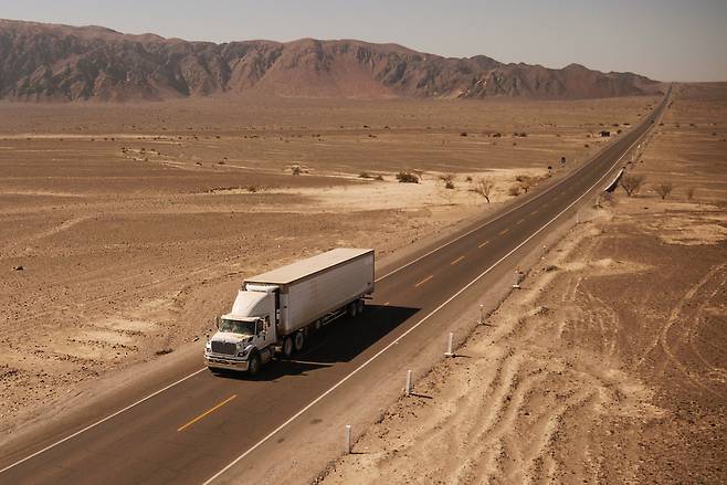 이카와 나스카 사이를 잇는 고속도로 풍경. 사진 노동효 제공