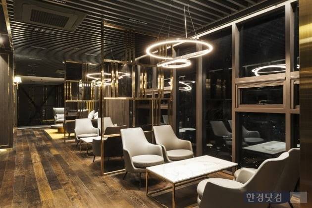 '과천 푸르지오 써밋'의 스카이 커뮤니티 시설. (자료 대우건설)