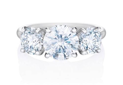 스리스톤 링. [드비어스 홈페이지]