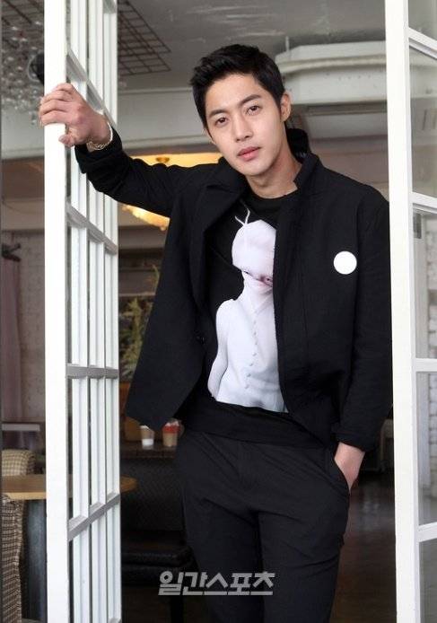 김현중