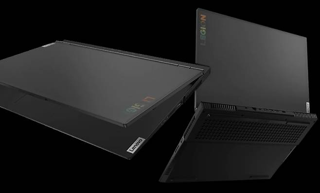 17인치 대화면을 제공하는 레노버 리전 5 17인치 모델. 제공=레노버
