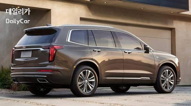 캐딜락 XT6 (미니밴 스타일)