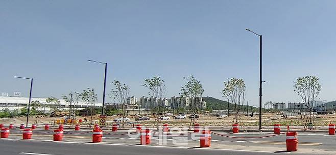 경기도 양주시 양주신도시 내 경원선(지하철1호선)덕계역 앞 회천지구 현장 (사진=김용운 기자)