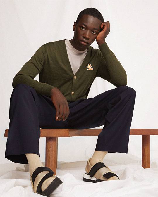 삼성물산 패션부문이 운영하는 메종키츠네가 선보인 ‘칠랙스 폭스(Chillax Fox) 캡슐 컬렉션’은 휴식과 칠링(Chilling·느긋하게 휴식을 취한다)을 주제로, 여우 심벌과 레터링 그래픽이 조화를 이룬 게 특징이다. 삼성물산 패션부문 제공