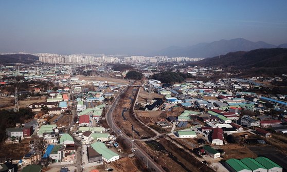 3기 신도시 지정된 하남 교산동 일대의 모습. 서울 송파까지 20분만에 이동할 수 있게 도시철도가 깔린다.  ［연합뉴스］