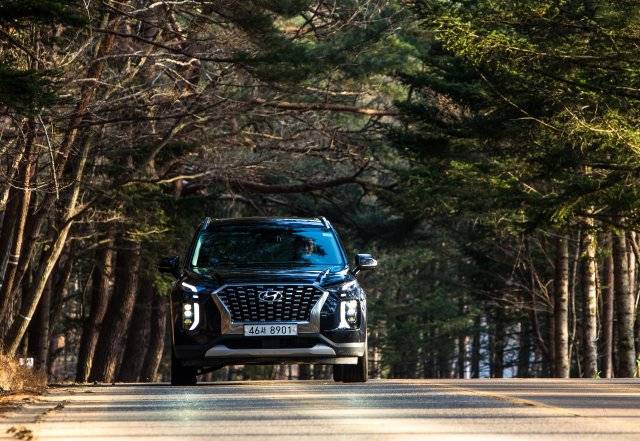 전자식 변속 버튼(SBW)을 적용한 현대차의 대형 SUV 팰리세이드. 현대자동차 제공