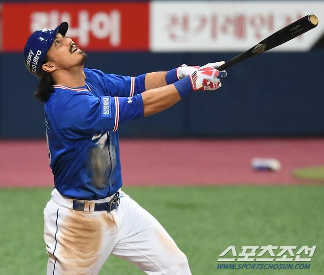 삼성 라이온즈 외국인 타자 타일러 살라디노는 보장 연봉이 80만달러에 달한다. 정재근 기자 cjg@sportschosun.com