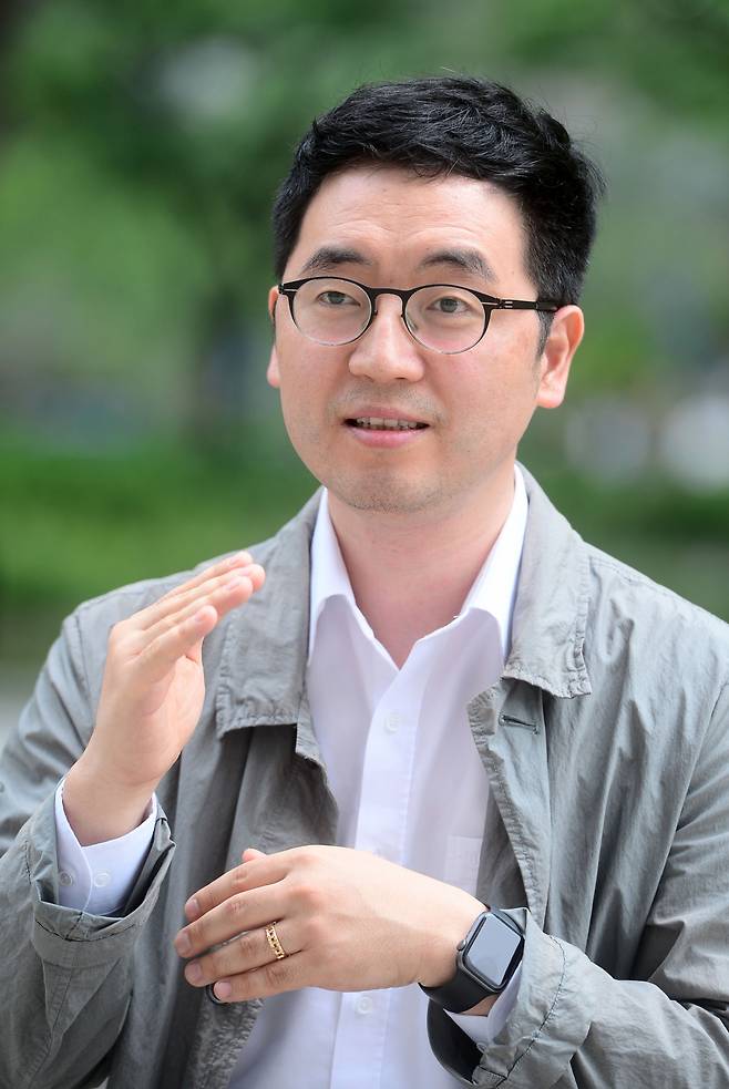 채상욱 하나금융투자 건설·부동산 수석연구위원은 25일 인터뷰에서 “강남불패보다는 신축불패가 유효할 것”이라고 내다봤다. [이상섭 기자]