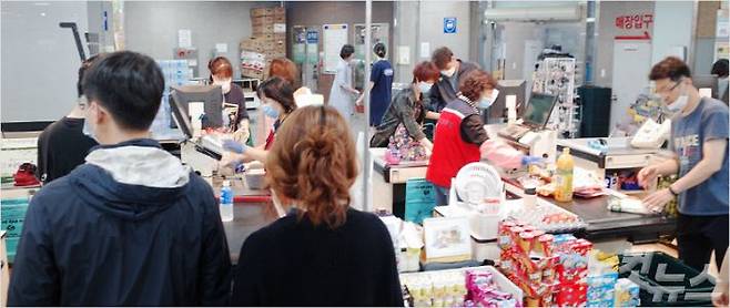 25일 경남 창원시 반송시장 내 동네마트. (사진=이형탁 기자)