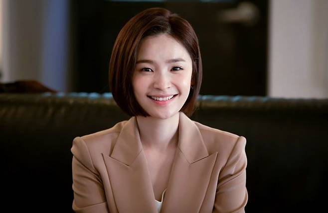 지난달 28일 종영한 tvN 목요드라마 '슬기로운 의사생활'에서 채송화 역을 연기한 배우 전미도 (사진=비스터스 제공)