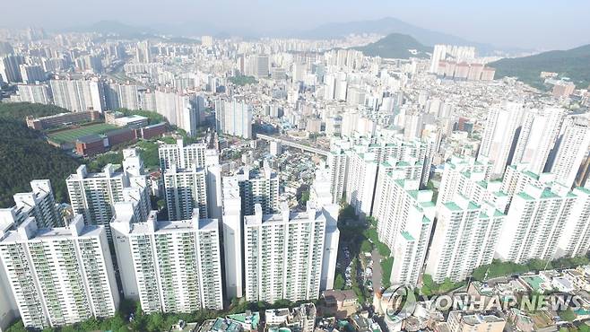부산 시내 아파트 단지 [연합뉴스 자료사진]
