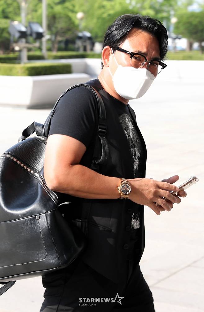 [★포토]이승철 '편스토랑 출근해요'