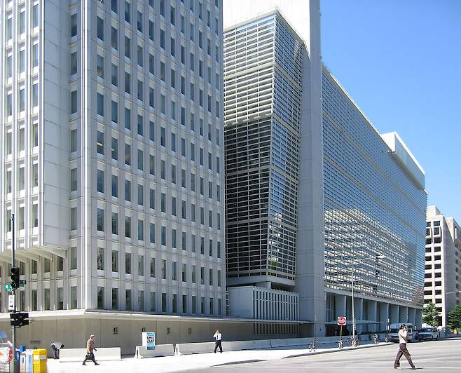 미국 워싱턴 D.C의 세계은행  본부 건물 / 위키피디아