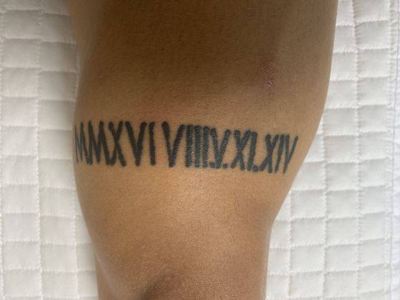 구성윤이 허벅지에 라틴어 숫자로 새겨넣은 리우올림픽 경기 당일 날짜들. 리우에서 경험한 아쉬움을 영원히 잊지 않겠다는 각오의 표현이다. [사진 구성윤]