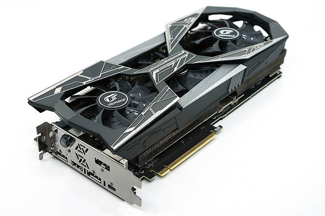 컬러풀 아이게임 지포스 RTX 2080 슈퍼 벌칸 X.