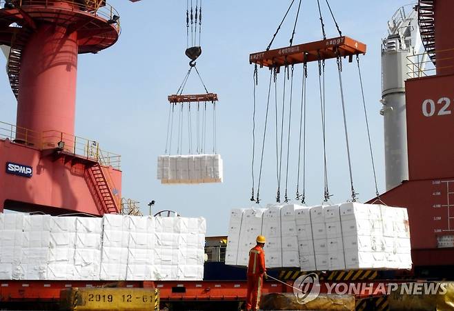 중국 장쑤성의 항구 [AFP=연합뉴스 자료사진]