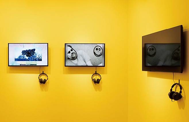 공간: 일리, 〈크프우프크 (QFWFQ) 유영하기〉.