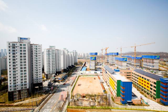 인천의 한 아파트단지 조성공사 현장/서울경제DB