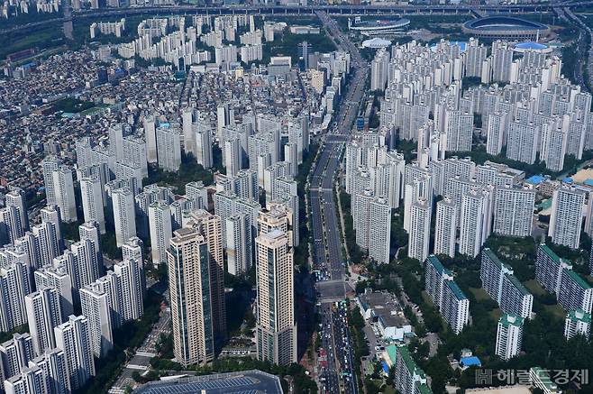 서울 잠실 일대 아파트 전경.박해묵 기자