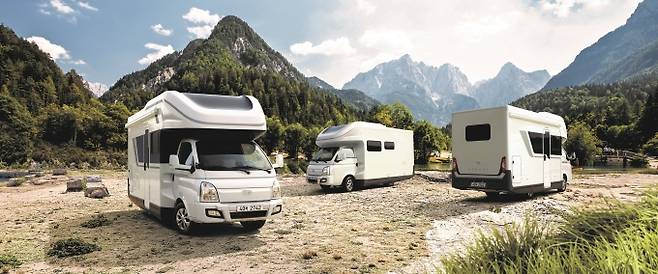 현대자동차가 '움직이는 집'을 콘셉트로 개발된 소형 트럭 포터Ⅱ 기반 캠핑카 '포레스트'를 출시한다. [현대자동차]