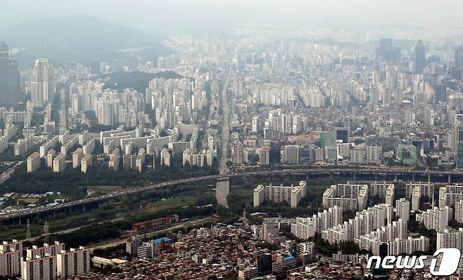 23일 서울 송파구 잠실동과 강남구 삼성동, 대치동 모습. (뉴스1 DB)2020.7.2/뉴스1