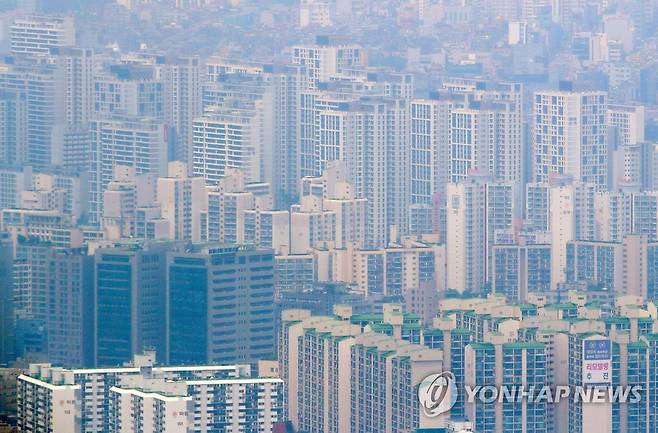 투기성 다주택자 종부세로 더 옥죈다…단기매매 양도세 중과 [연합뉴스 자료사진]