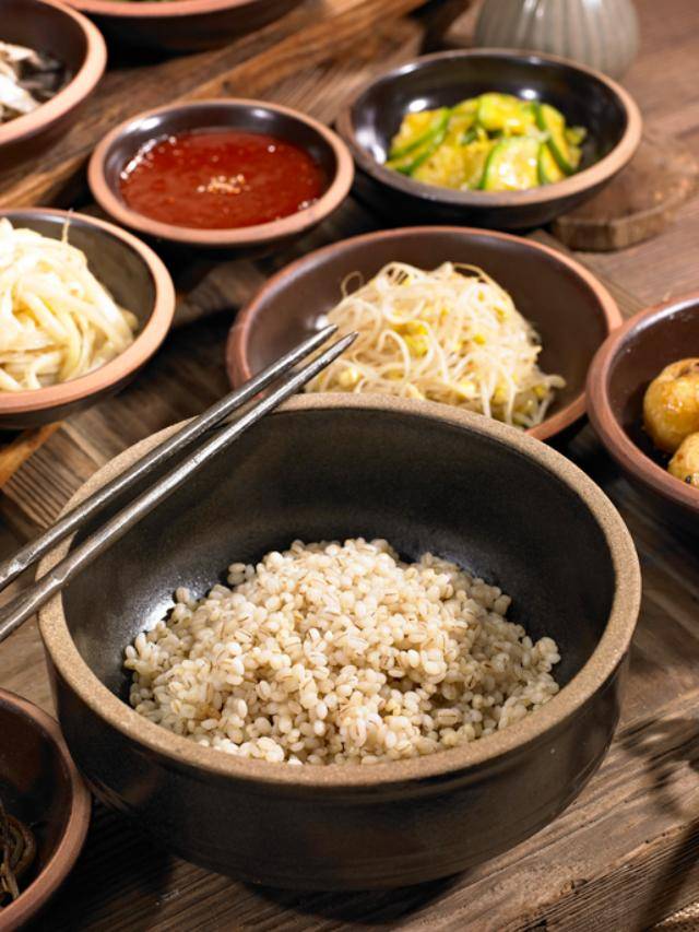 표면이 거칠고 식감은 탱탱한 보리는 여름철 즐겨 먹는 식재료였다. 게티이미지뱅크