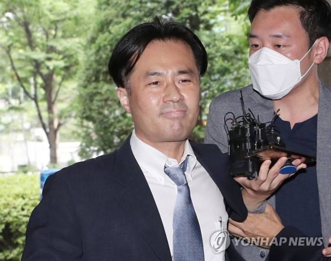 김웅, 선고 공판 출석 [사진출처 = 연합뉴스]