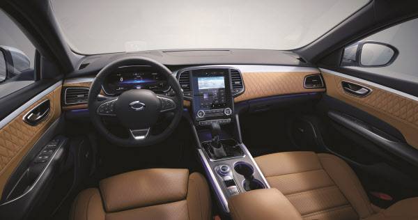 '더 뉴 SM6' 실내 모습/르노삼성자동차