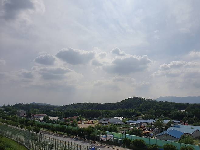 태릉골프장과 육군사관학교 쪽으로 바라본 전경. [이민경 기자]
