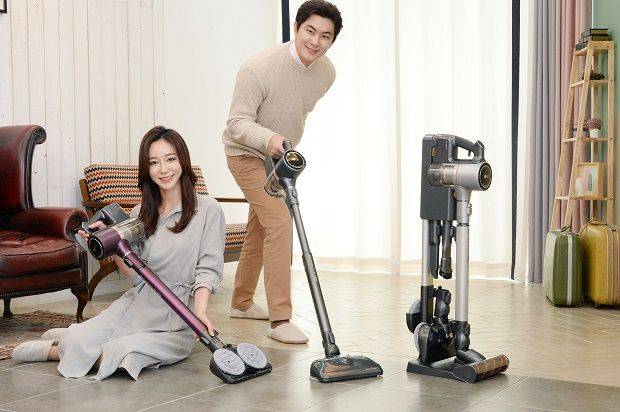 LG전자가 물걸레 전용 흡입구 '파워드라이브 물걸레'를 탑재한 코드제로 A9 신제품을 선보인다. (사진=LG전자)