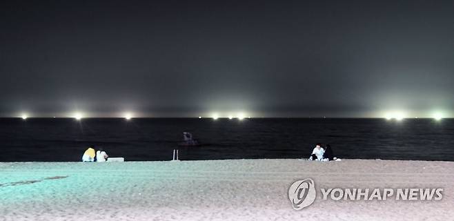 밤바다 [연합뉴스 자료사진] 이 사고와 직접 관련이 없습니다.
