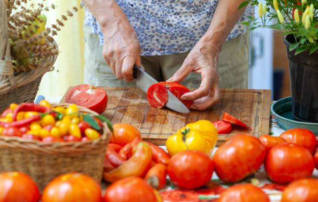 토마토는 다양한 모양과 맛으로 식탁을 풍성하게 만든다. [GettyImage]