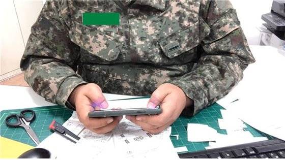 유튜브 채널 '빠너더스 BDNS' 운영자 문상훈씨가 올린 페이크 브이로그 영상. [유튜브 캡처]