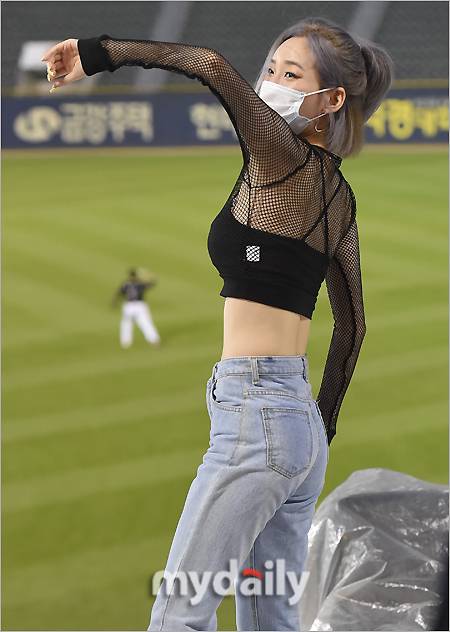 ▲ 치어리더 서현숙 '초슬림 몸매'