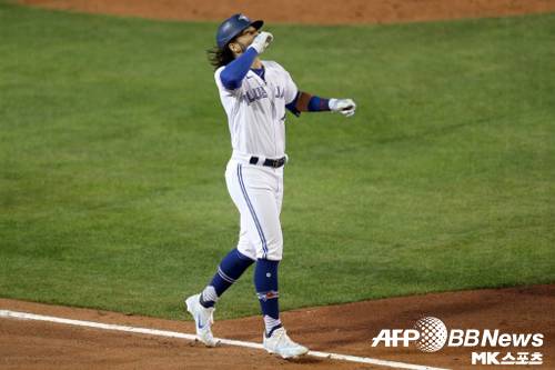 토론토는 비셋이 무릎 부상으로 이탈했다. 사진=ⓒAFPBBNews = News1