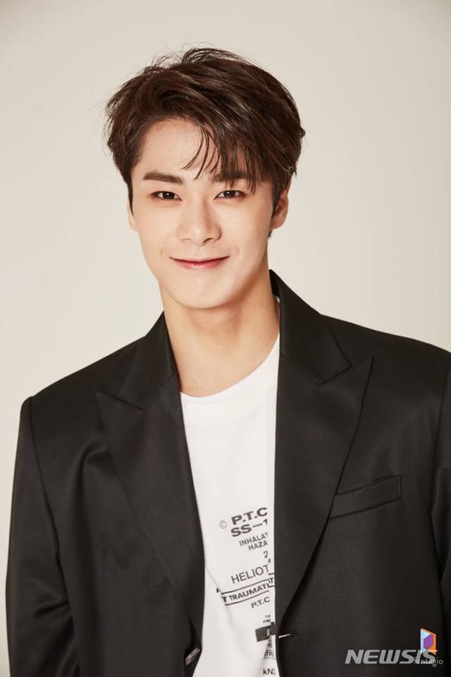 [서울=뉴시스] 그룹 아스트로 문빈. (사진 = 판타지오 제공) photo@newsis.com