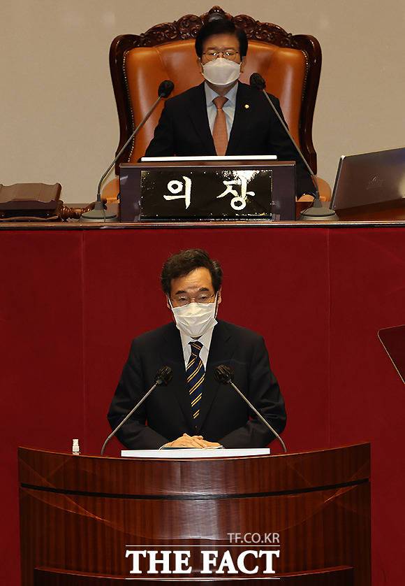 이낙연 더불어민주당 대표가 7일 오전 국회 본회의에서 교섭단체 대표연설을 하고 있다. /국회= 남윤호 기자