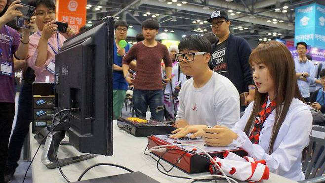 (철권7 PS2 전국대회가 일산 킨텍스 플레이엑스포에서 진행되기도 했다)