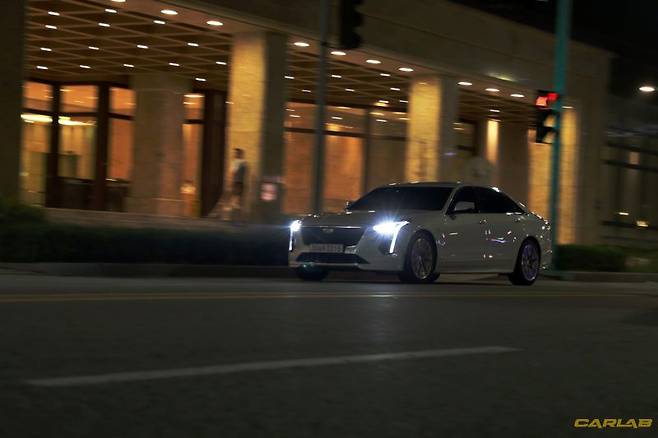 부디 '슈퍼 크루즈'를 탑재해주길 기대한다.