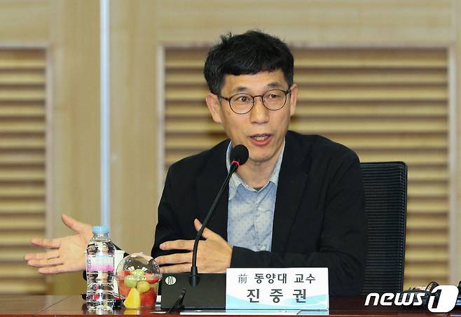 진중권 전 동양대 교수/뉴스1 © News1 성동훈 기자