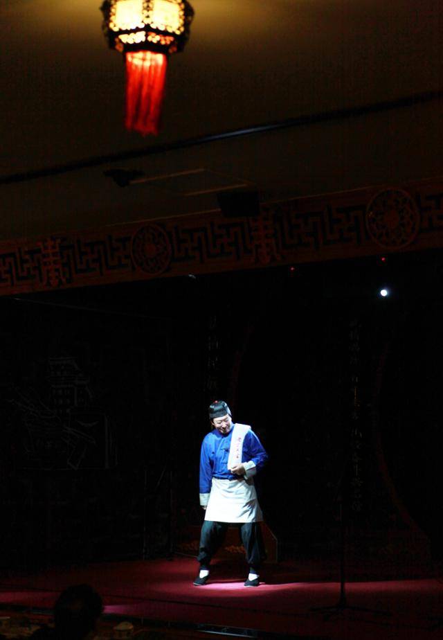 라오서차관의 사회자. ⓒ최종명