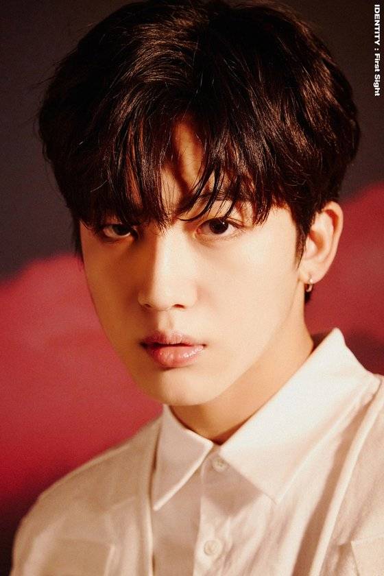 자선행사에 도복을 기증한 김요한. 위엔터테인먼트, 위스타트 제공