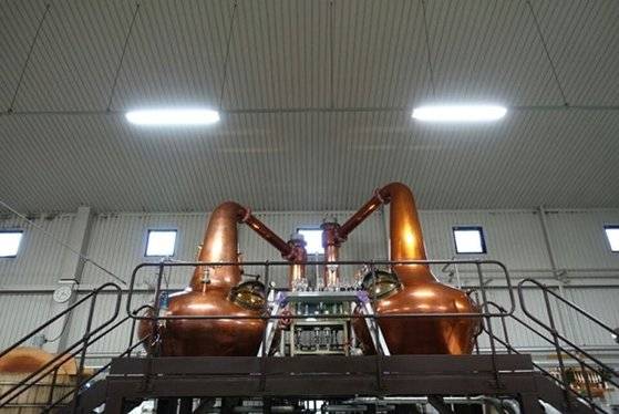 몰트 위스키를 만드는 단식 증류기. [사진 김대영]