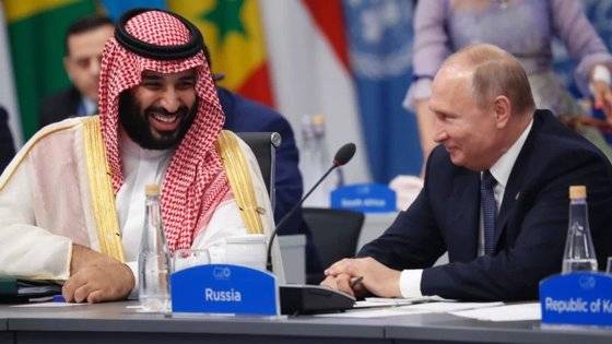 OPEC+의 상징적 인물들. 사우디아라비아 무함마드 빈살만 왕세자(왼쪽)와 러시아 블라드리미 푸틴 대통령.