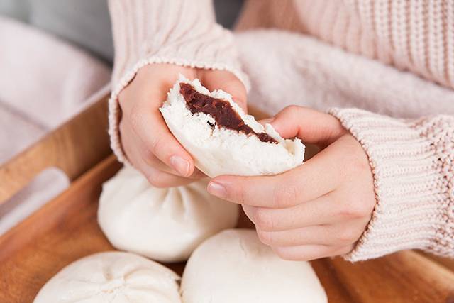 정제 탄수화물인 밀가루 음식을 많이 먹으면 혈당이 급격히 올라 내장지방이 늘어나게 된다./사진=클립아트코리아